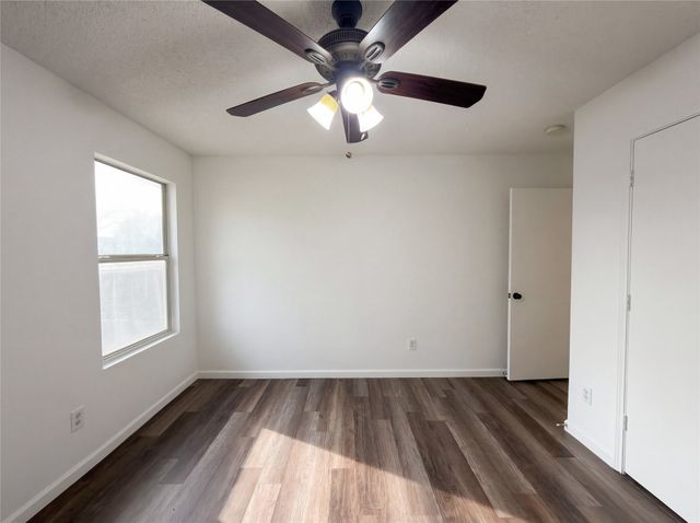 8505 Seven Oaks Lane, Denton, TX 76210