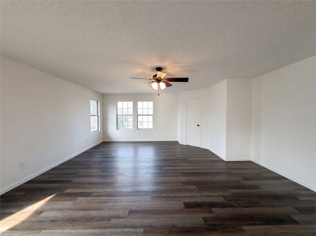 8505 Seven Oaks Lane, Denton, TX 76210