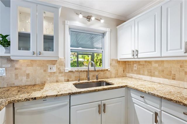 2207 CLEMATIS STREET, Sarasota, FL 34239