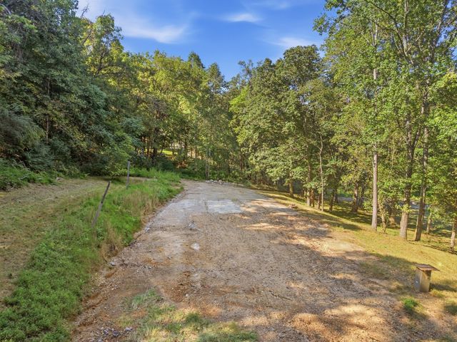 4969 Tranham Rd, Whites Creek, TN 37189