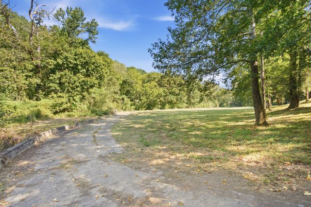 4969 Tranham Rd, Whites Creek, TN 37189
