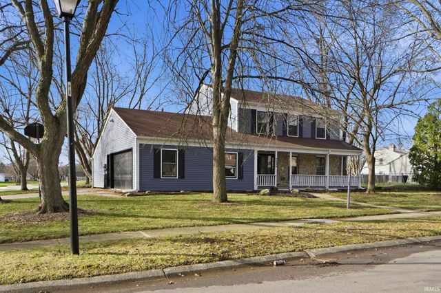 7530 Glenoak Parkway, Fort Wayne, IN 46815