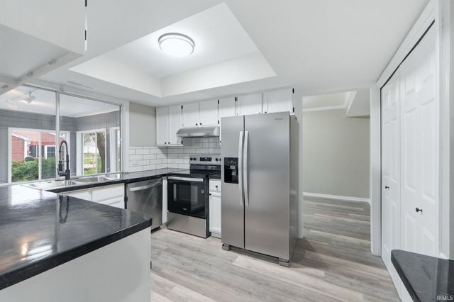 7530 Glenoak Parkway, Fort Wayne, IN 46815