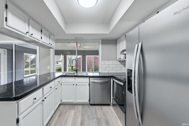 7530 Glenoak Parkway, Fort Wayne, IN 46815