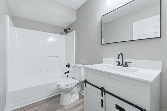 7530 Glenoak Parkway, Fort Wayne, IN 46815