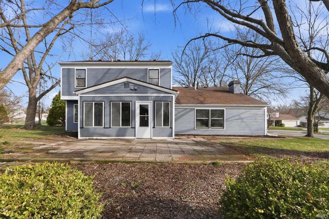 7530 Glenoak Parkway, Fort Wayne, IN 46815