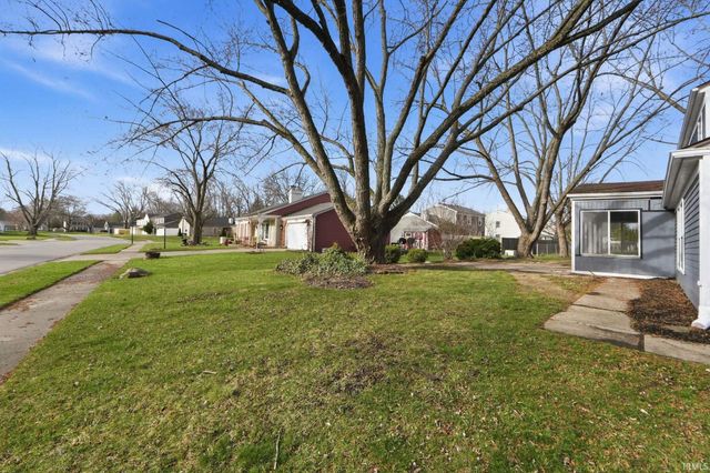 7530 Glenoak Parkway, Fort Wayne, IN 46815