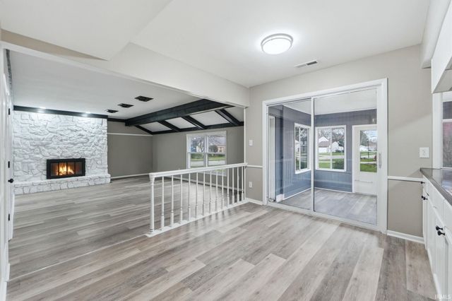 7530 Glenoak Parkway, Fort Wayne, IN 46815