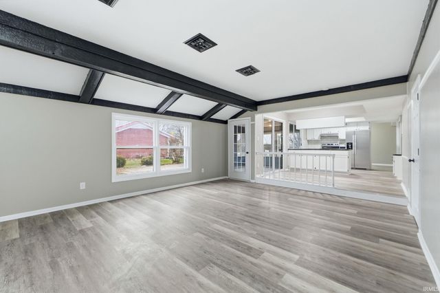 7530 Glenoak Parkway, Fort Wayne, IN 46815