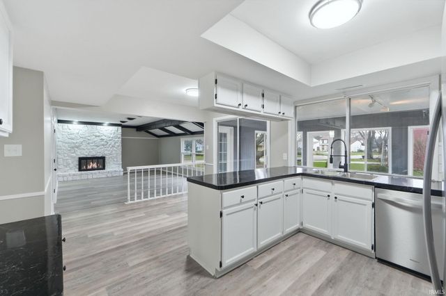 7530 Glenoak Parkway, Fort Wayne, IN 46815