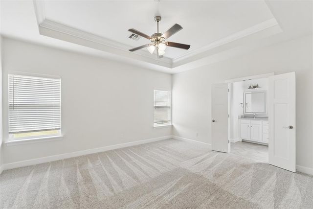 5616 St James Place, Oklahoma City, OK 73179