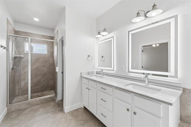 5616 St James Place, Oklahoma City, OK 73179