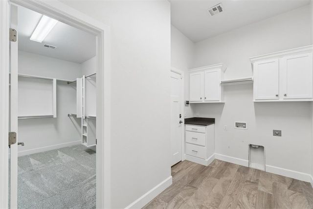 5616 St James Place, Oklahoma City, OK 73179