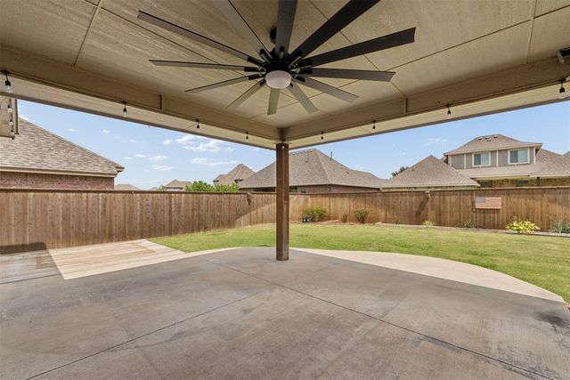 5616 St James Place, Oklahoma City, OK 73179