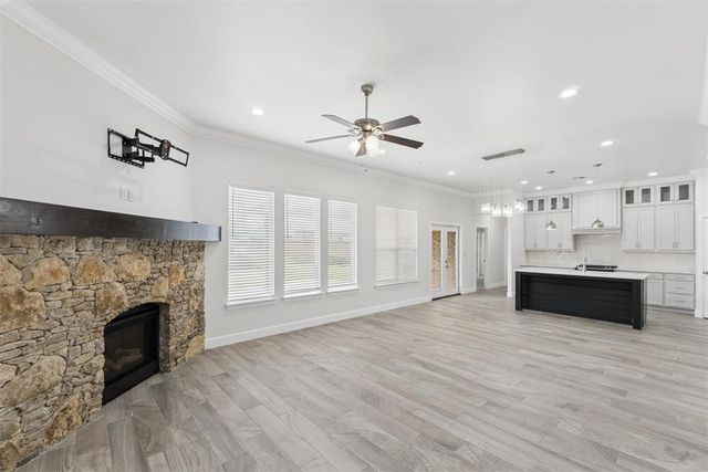 5616 St James Place, Oklahoma City, OK 73179