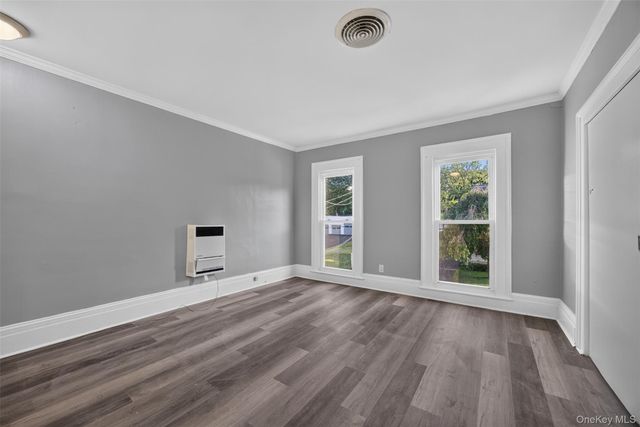 10 Washington Avenue 3, Highland, NY 12528