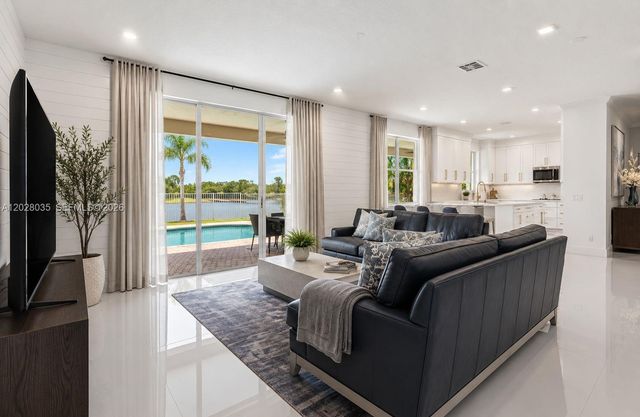 1088 Skylark Drive, Weston, FL 33327