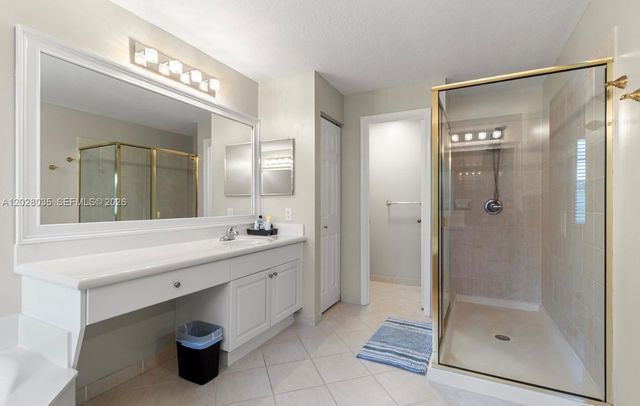 1088 Skylark Drive, Weston, FL 33327