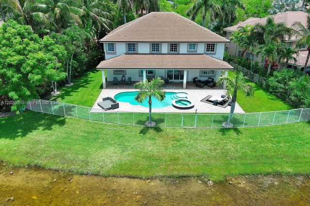 1088 Skylark Drive, Weston, FL 33327