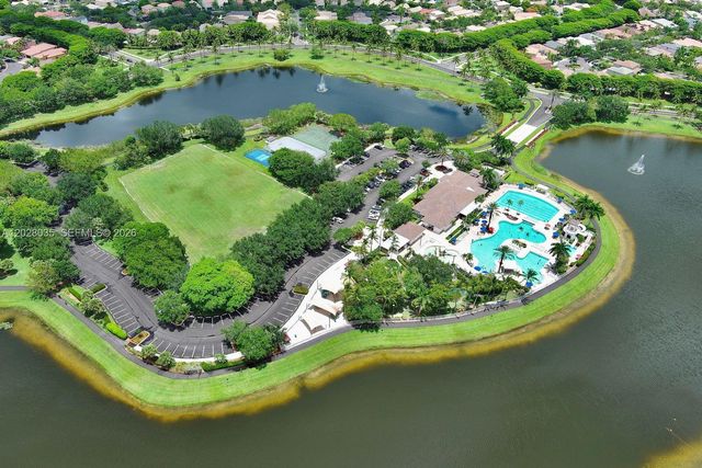 1088 Skylark Drive, Weston, FL 33327