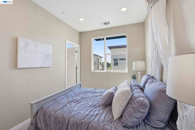 4119 Peralta Blvd, Fremont, CA 94536
