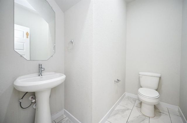 15106 Timberson Ridge Lane, Houston, TX 77090