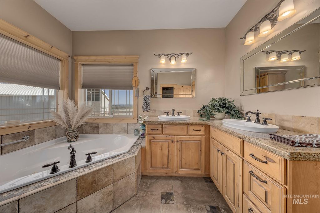 4920 & 4940 Hwy 72, New Plymouth, ID 83655 photo 22