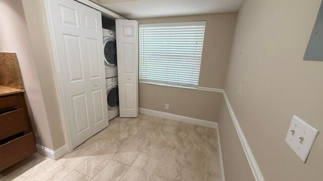24 Abbey Lane 107, Delray Beach, FL 33446
