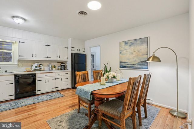 24140 DOREEN DR, Gaithersburg, MD 20882