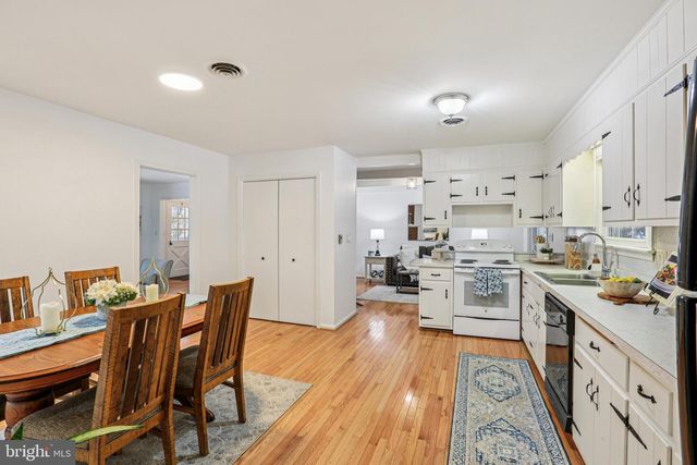 24140 DOREEN DR, Gaithersburg, MD 20882