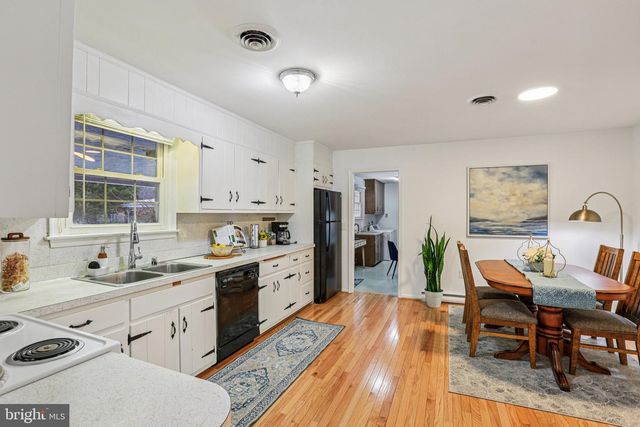 24140 DOREEN DR, Gaithersburg, MD 20882