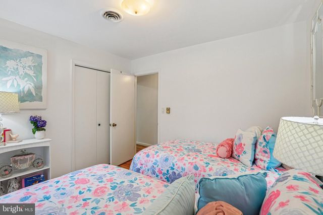 24140 DOREEN DR, Gaithersburg, MD 20882