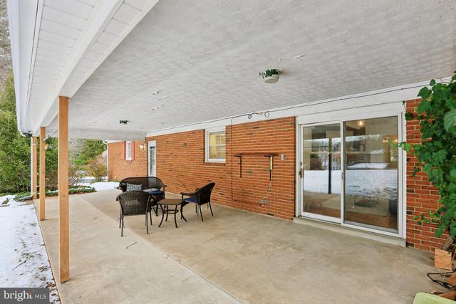 24140 DOREEN DR, Gaithersburg, MD 20882