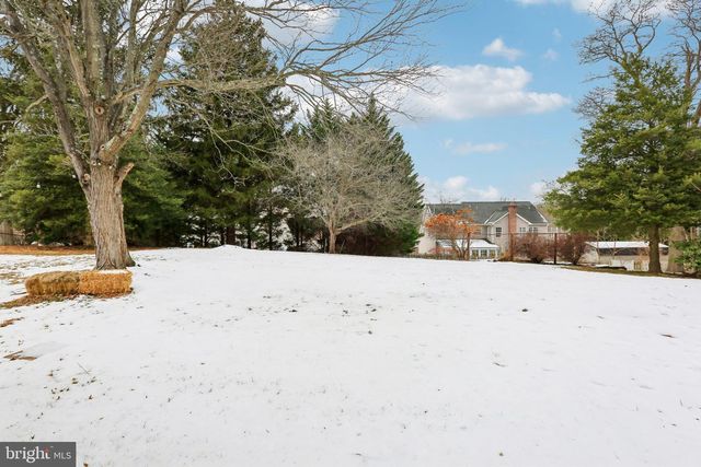 24140 DOREEN DR, Gaithersburg, MD 20882