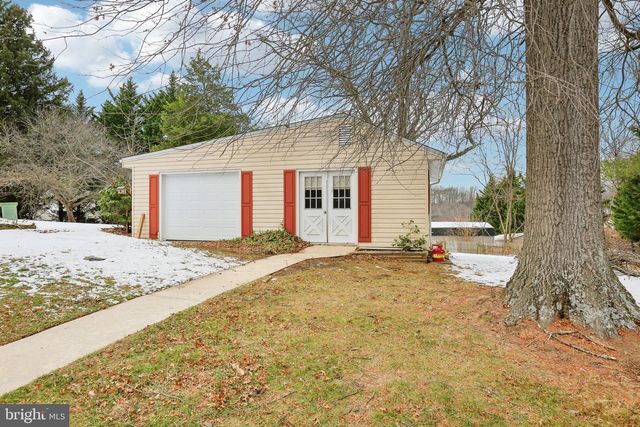 24140 DOREEN DR, Gaithersburg, MD 20882