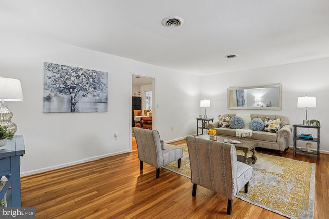 24140 DOREEN DR, Gaithersburg, MD 20882