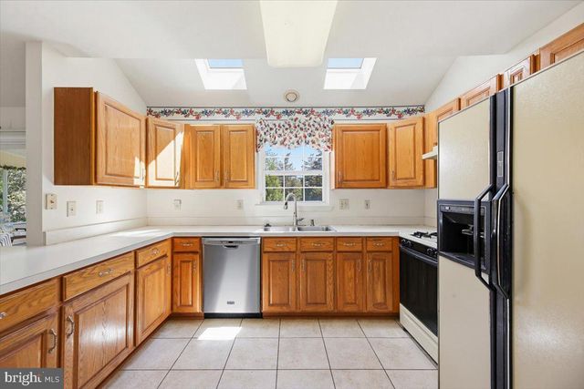 1318 HEIDELBERG DR, Williamstown, NJ 08094