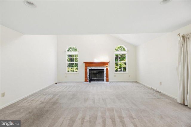 1318 HEIDELBERG DR, Williamstown, NJ 08094