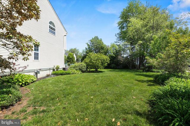 1318 HEIDELBERG DR, Williamstown, NJ 08094