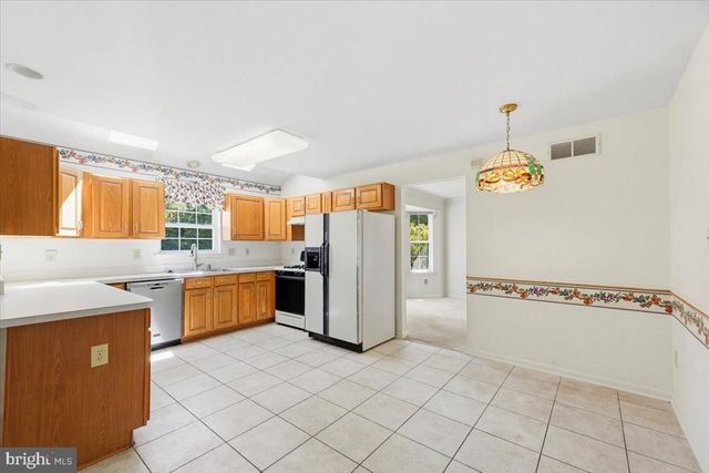1318 HEIDELBERG DR, Williamstown, NJ 08094
