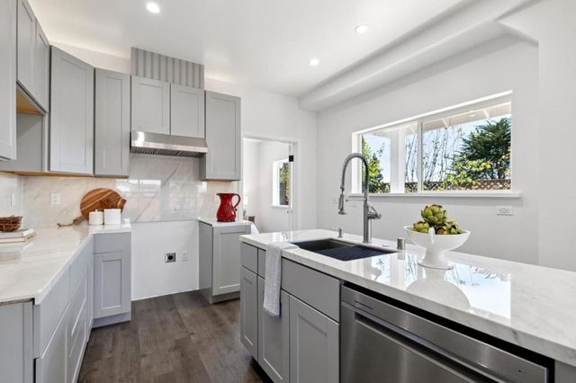 543 Filbert Street, Half Moon Bay, CA 94019