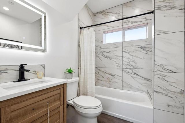 543 Filbert Street, Half Moon Bay, CA 94019