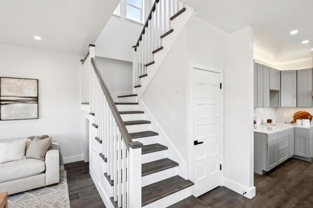 543 Filbert Street, Half Moon Bay, CA 94019