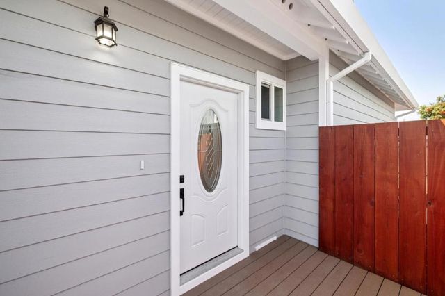 543 Filbert Street, Half Moon Bay, CA 94019