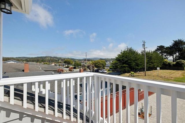 543 Filbert Street, Half Moon Bay, CA 94019