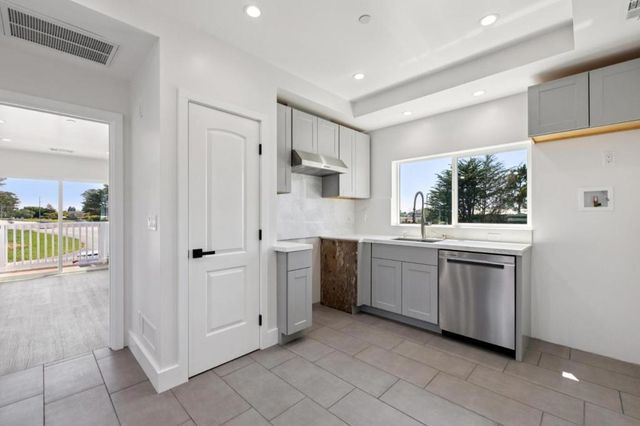 543 Filbert Street, Half Moon Bay, CA 94019