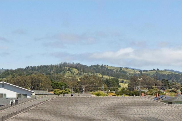 543 Filbert Street, Half Moon Bay, CA 94019
