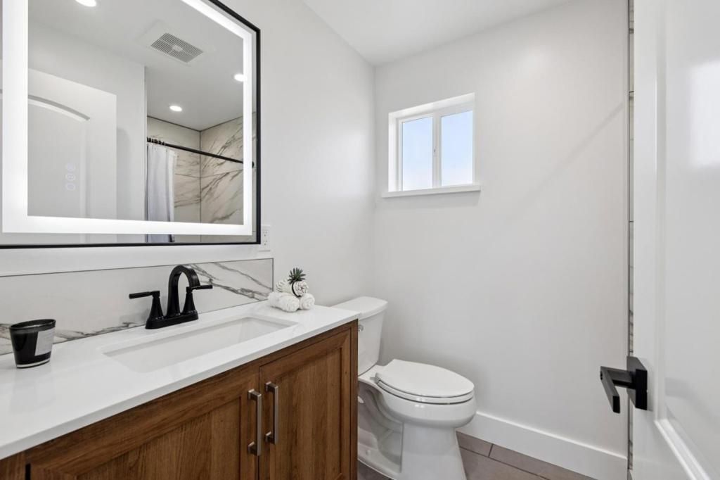 Image 26 of property listing at 543 Filbert Street, Half Moon Bay, CA 94019