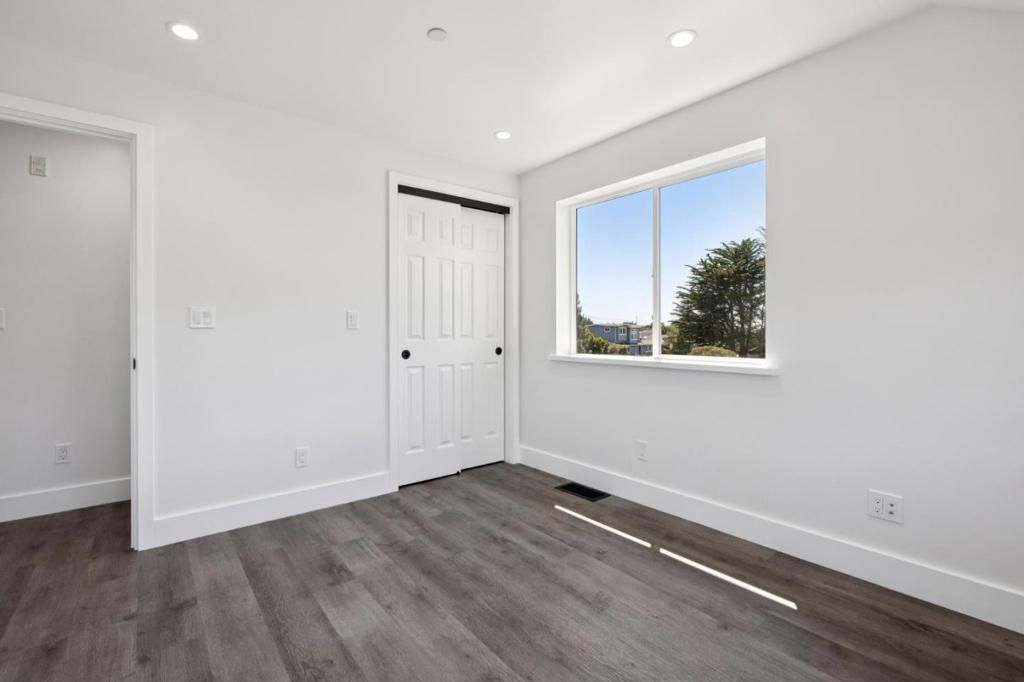 Image 29 of property listing at 543 Filbert Street, Half Moon Bay, CA 94019