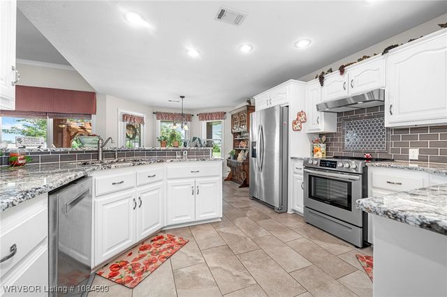 108892 4768 Road, Roland, OK 74954